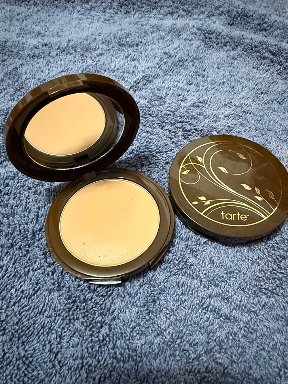 Tarte amazonian clay Smoothing balm in the Shade Tan set of 2